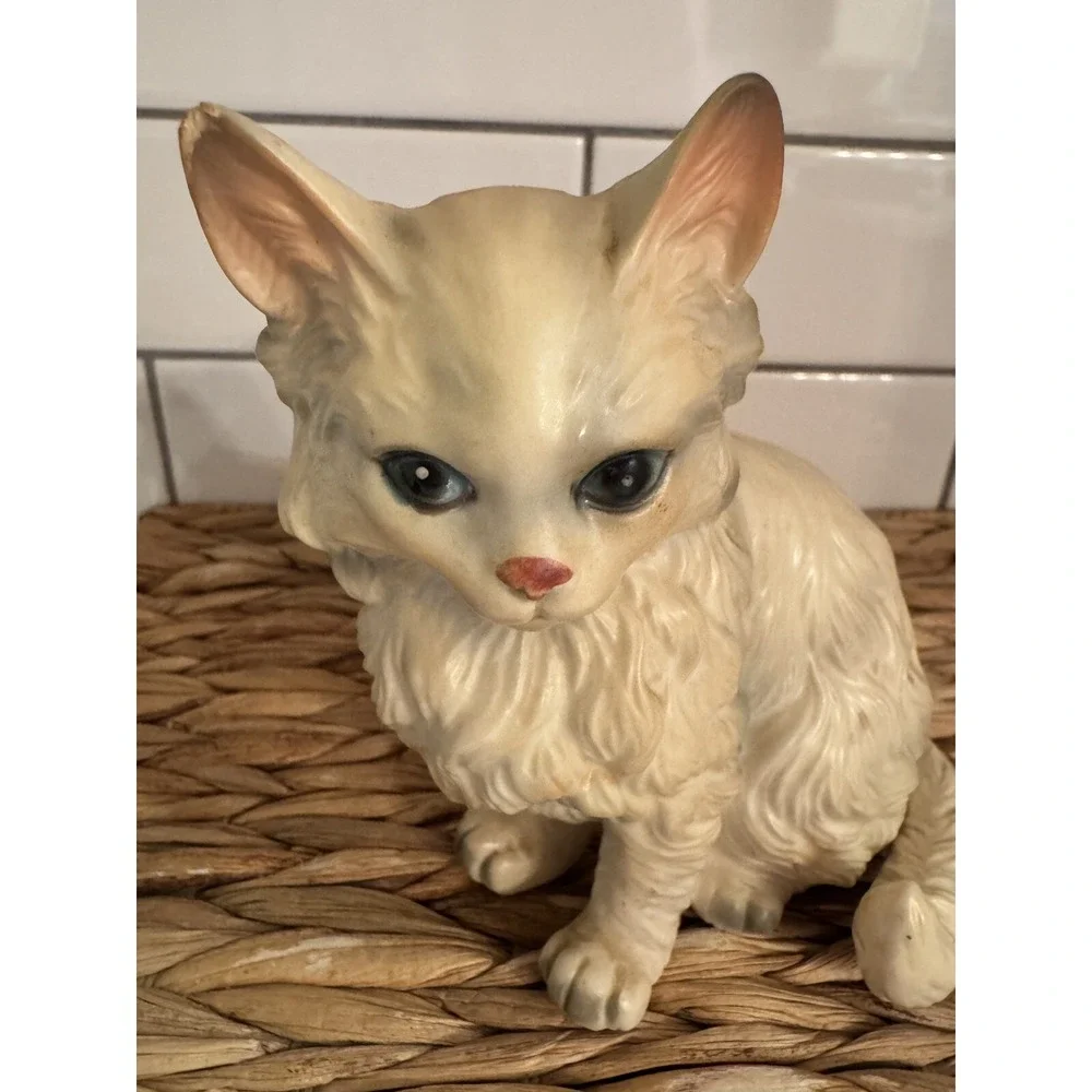 VINTAGE LEFTON ‎ Persian Cat Ceramic Figurine 5.5